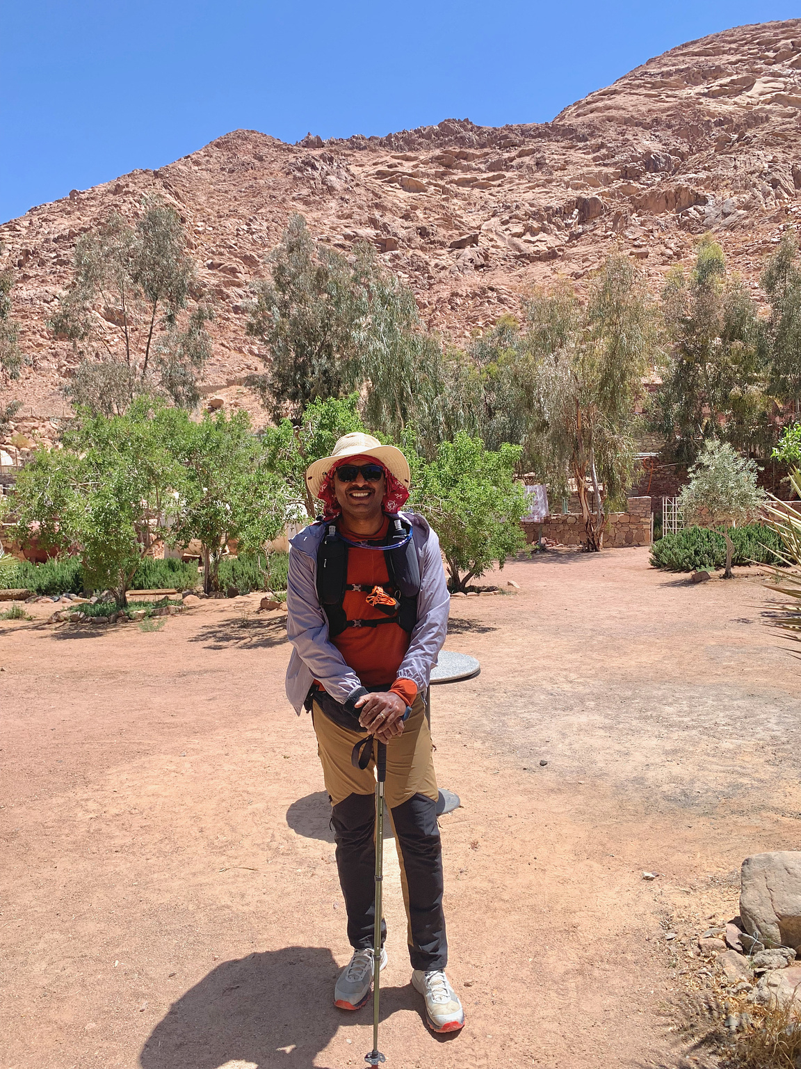 Me all set to start off the hike