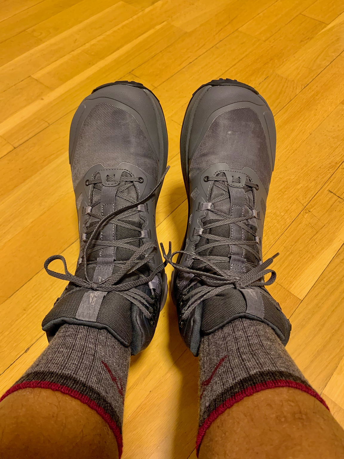 The new pair of Altra Lone Peak 9 Waterproof Mid with Darn Tough Socks